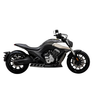 LFC 700 – Motocicletă puternică cu design îndrăzneț