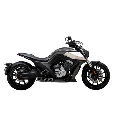 LFC 700 – Motocicletă puternică cu design îndrăzneț